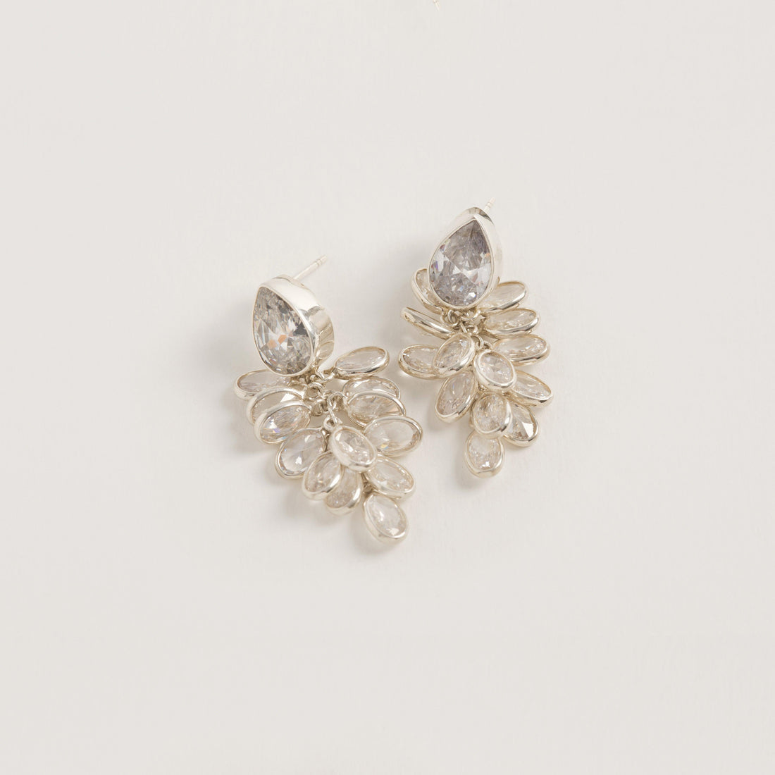 Petites Boucles d’Oreilles Pendantes Cristal Argent